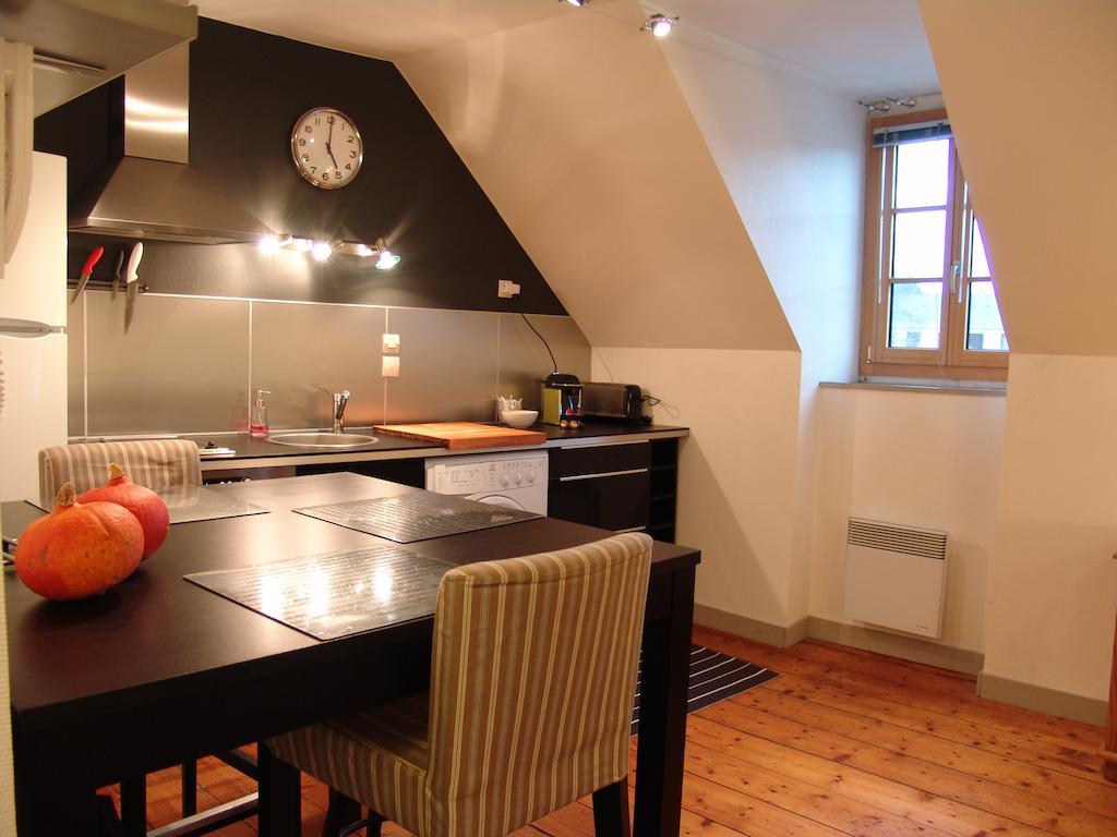 N9 Appartement De Charme Saint-Pol-de-Léon Εξωτερικό φωτογραφία